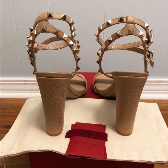 Valentino Garavani Rockstud High heel Sandals - Picture 2 of 5